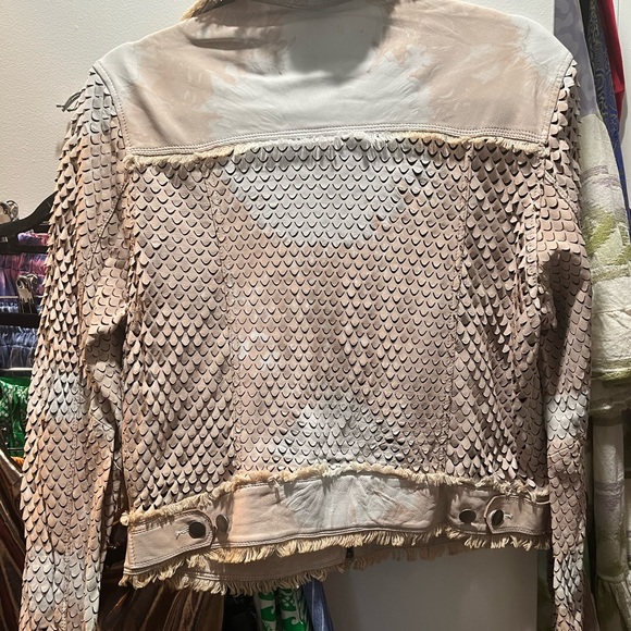 NWOT RIDICULOUS LEATHER JACKET…(JAKETT IS COMPANY) ONE OF A KIND!😍 ITS SO COOL🔥 - Picture 6 of 14